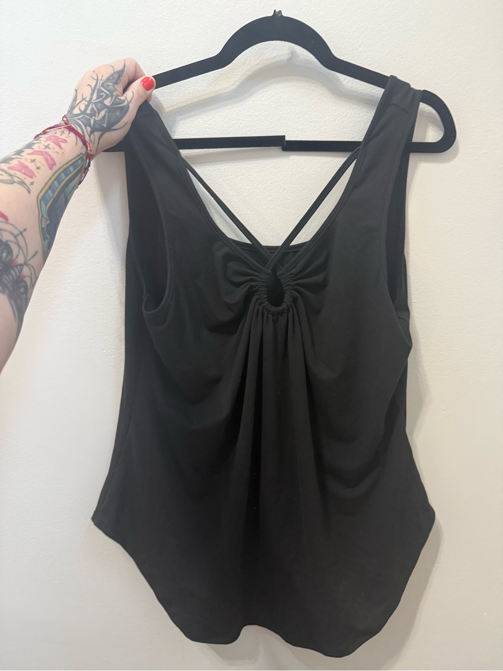 SHEIN Black Gathered Ring Back Tank Top